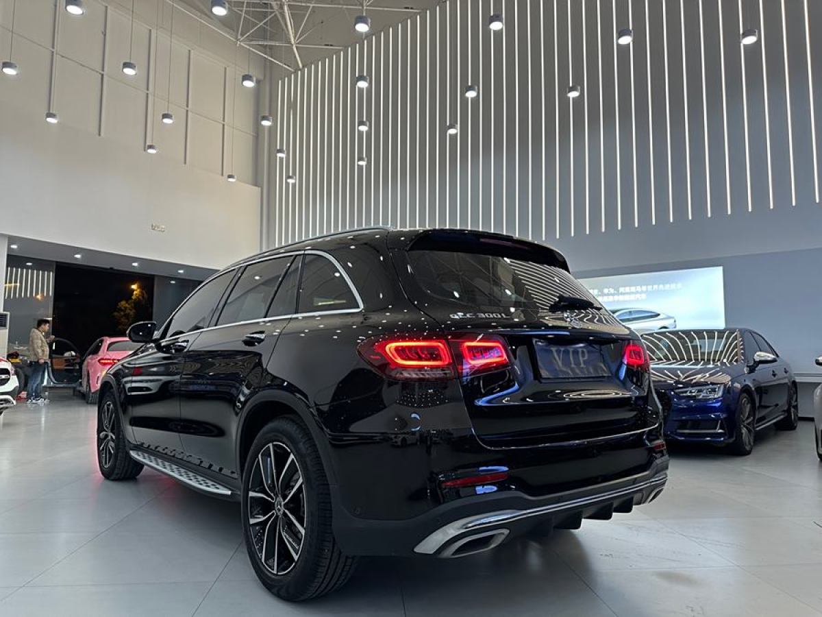 2021年10月奔馳 奔馳GLC  2021款 GLC 300 L 4MATIC 動感型