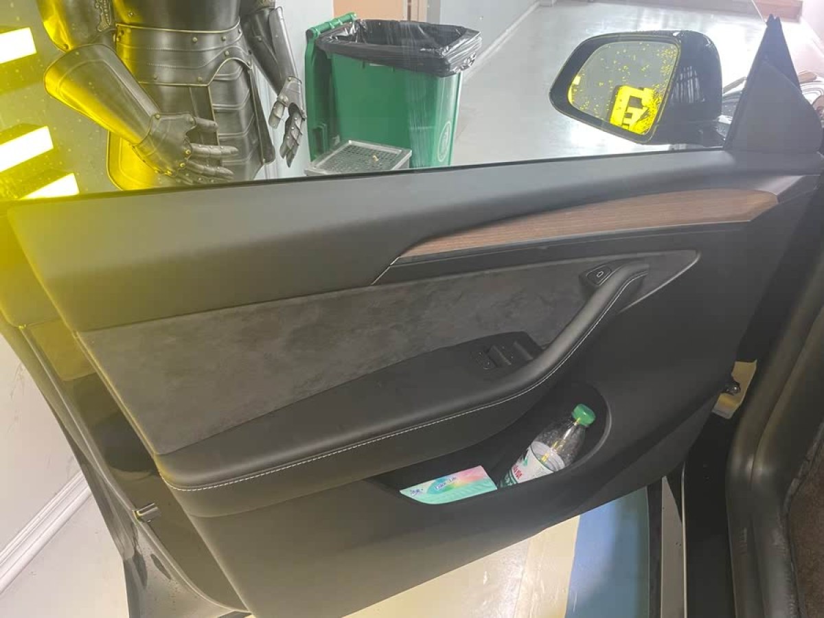 特斯拉 Model Y  2022款 改款 后輪驅(qū)動(dòng)版圖片