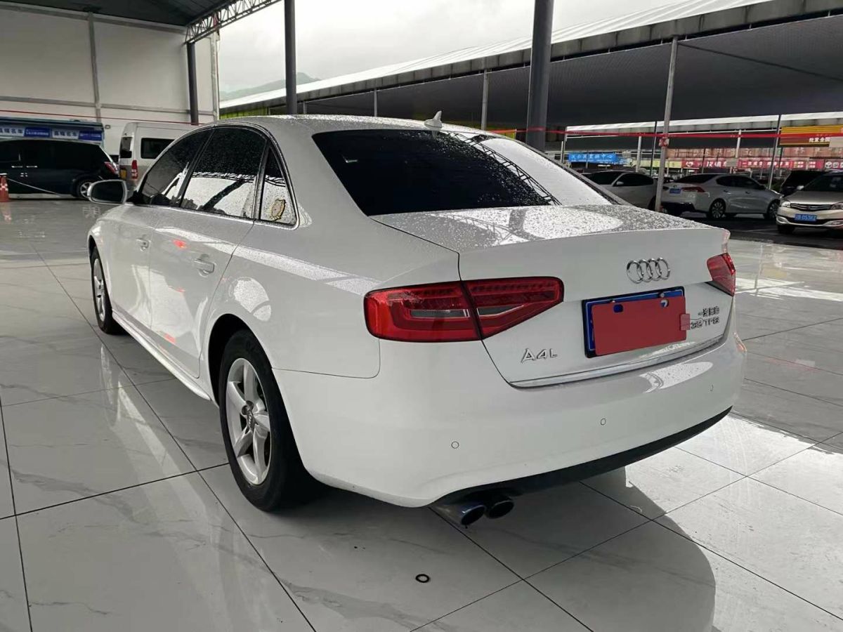 奧迪 奧迪A4L  2013款 A4L 30TFSI 手動(dòng)舒適型圖片