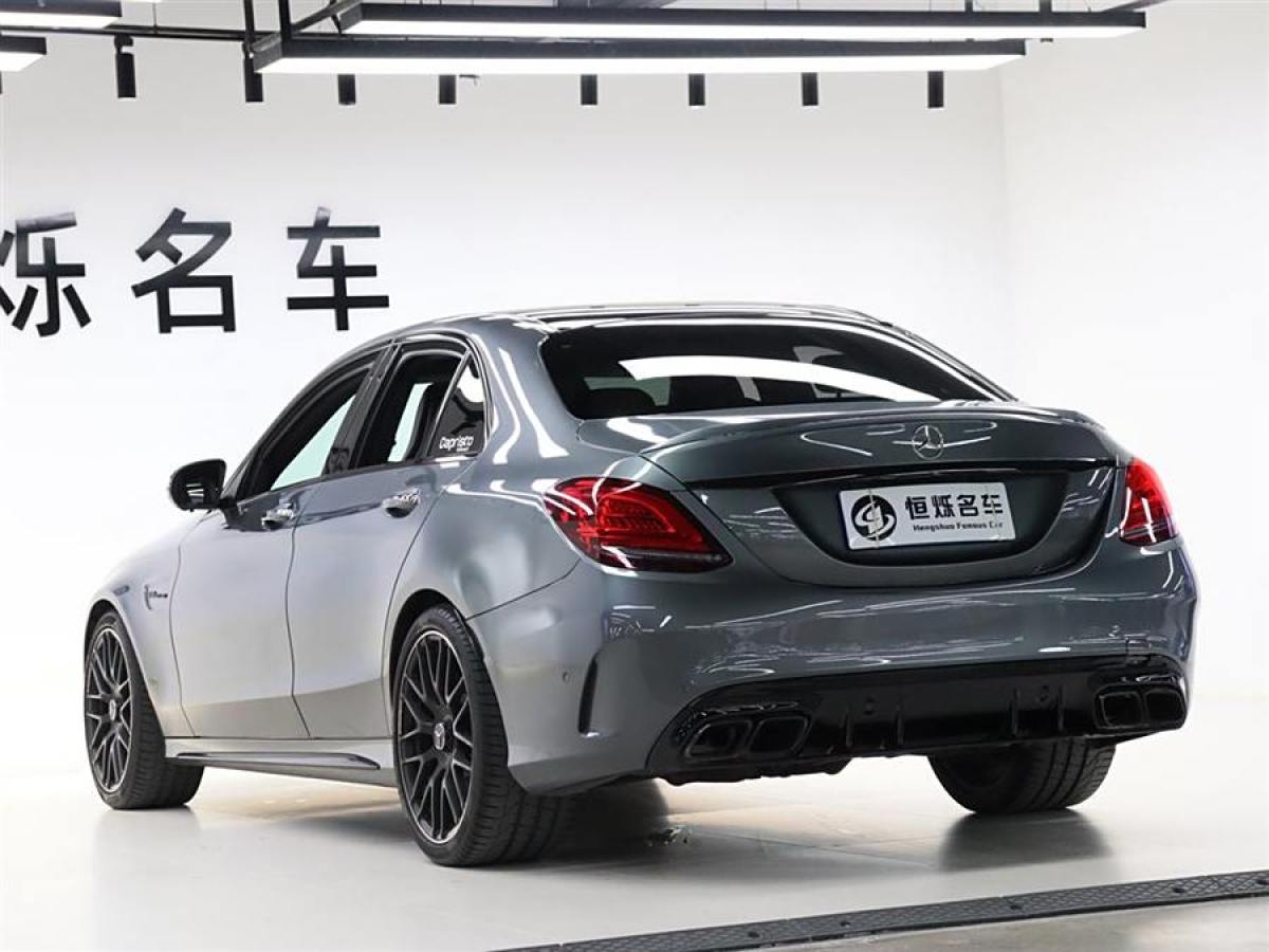 2019年5月奔馳 奔馳C級AMG  2019款 AMG C 63 S