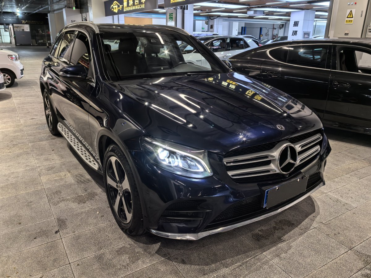 2018年9月奔馳 奔馳GLC  2017款 GLC 260 4MATIC 豪華型