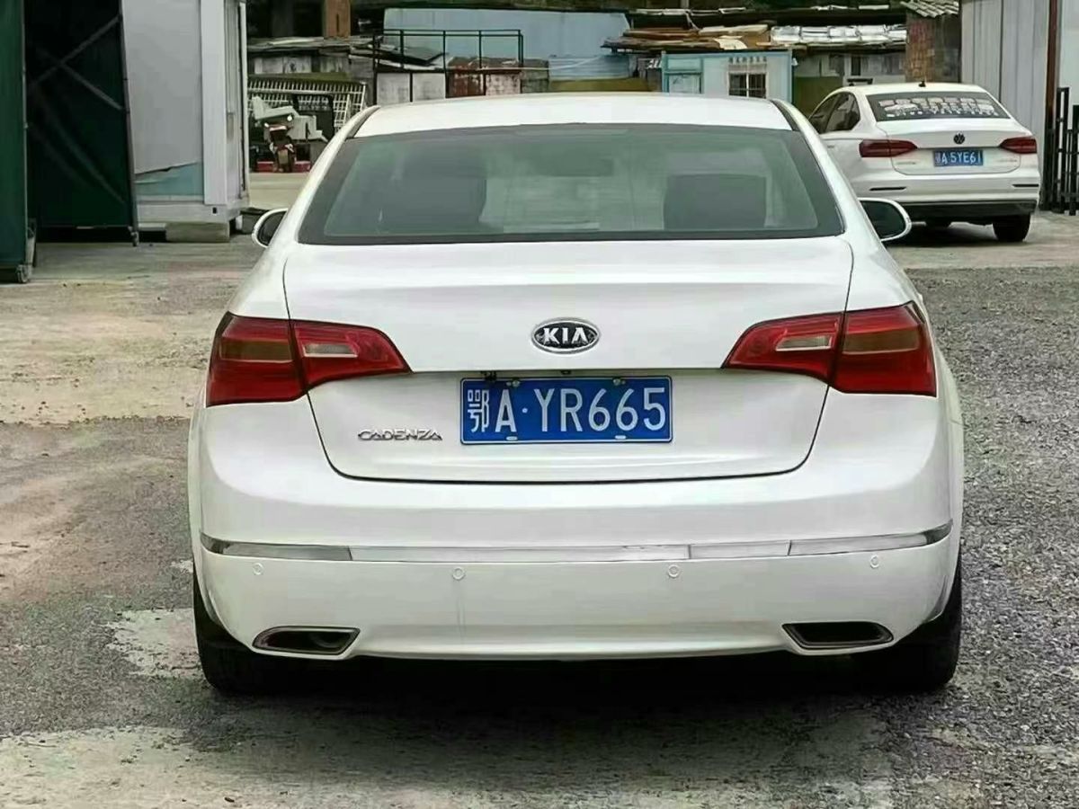 起亞 凱尊  2012款 2.4L 商務(wù)型圖片