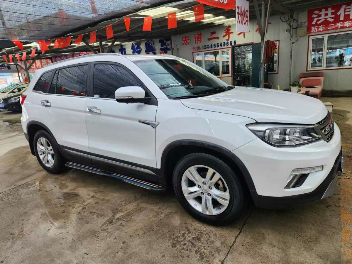 長安 CS15  2016款 1.5L 自動時尚版圖片