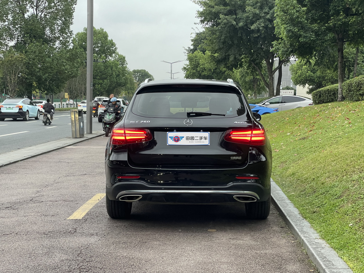 奔馳 奔馳GLC  2017款 GLC 260 4MATIC 豪華型圖片