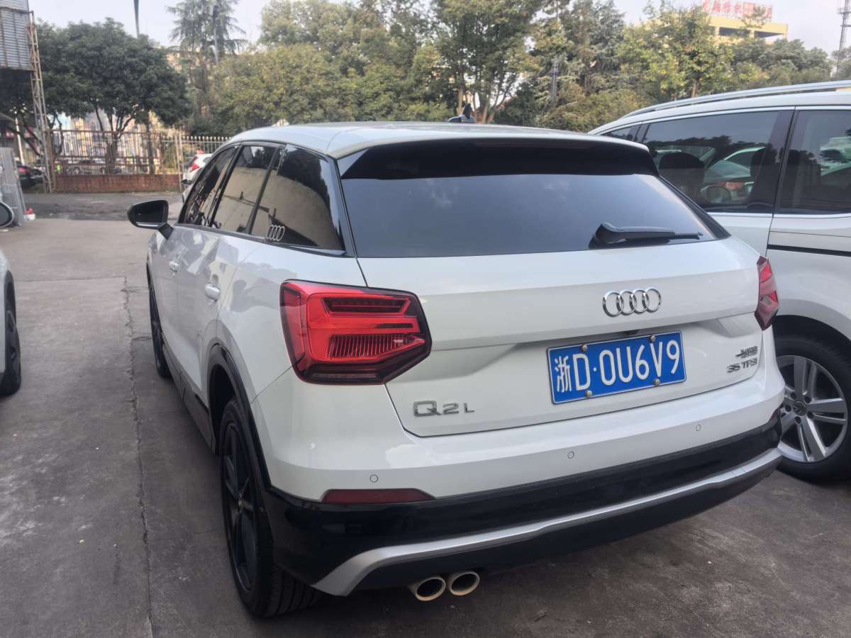 奧迪 奧迪Q2L  2021款 35 TFSI 進取動感型圖片