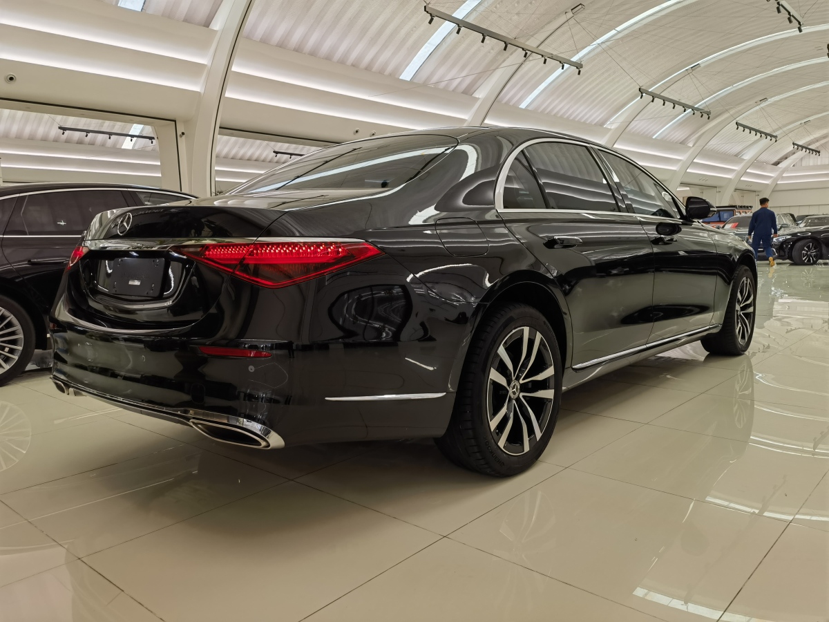 奔馳 奔馳S級  2022款 改款 S 400 L 豪華型圖片
