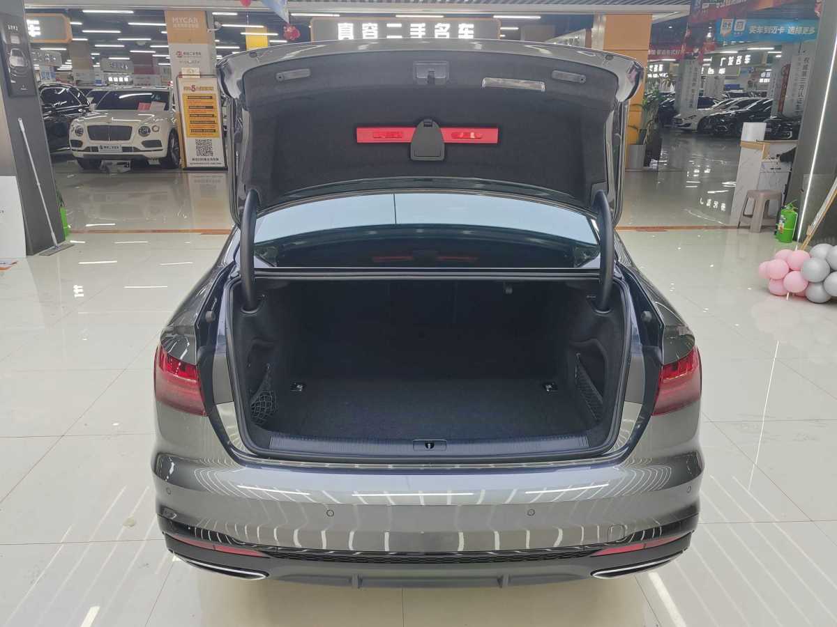 奧迪 奧迪A4L  2022款 40 TFSI 豪華動感型圖片