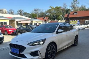 福克斯 福特 三厢 EcoBoost 180 自动ST Line