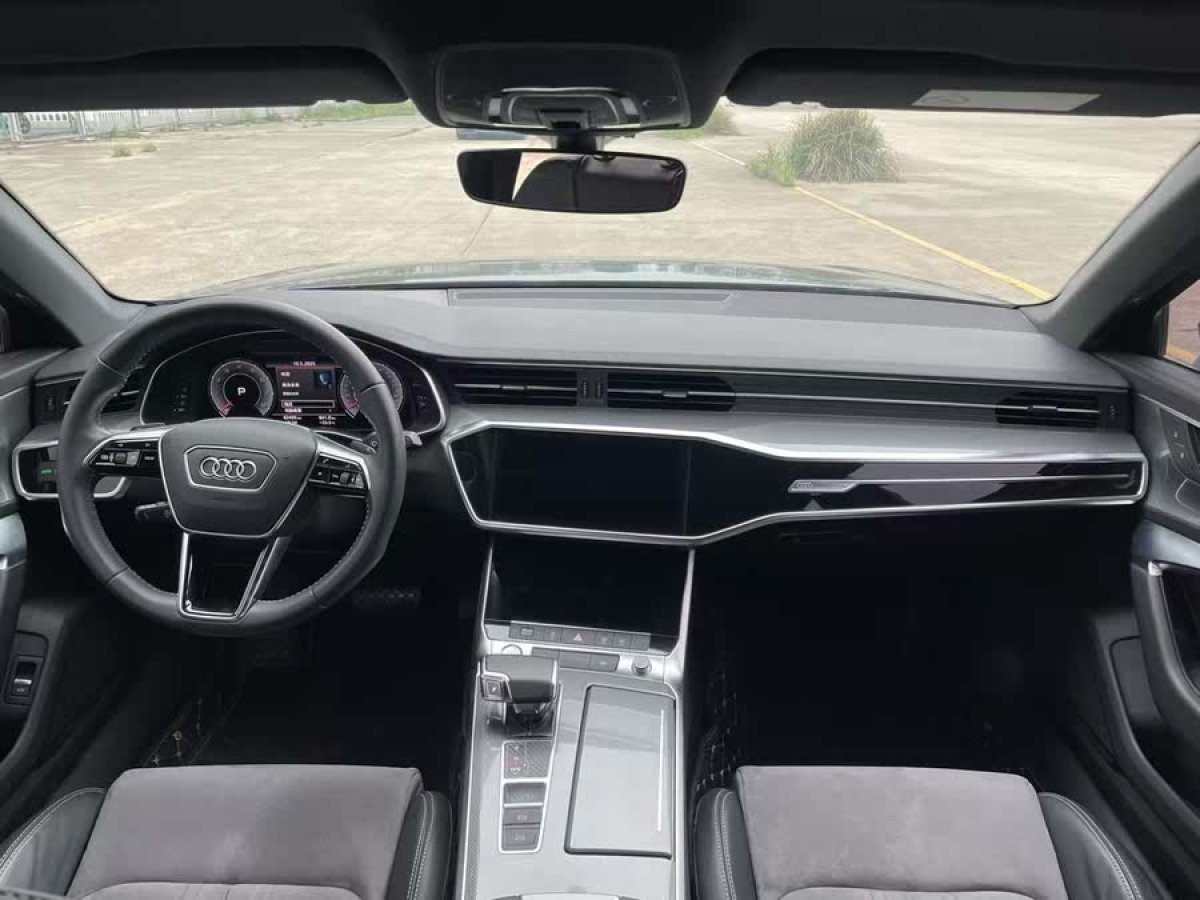 奧迪 奧迪A6L  2019款 40 TFSI 豪華動(dòng)感型圖片