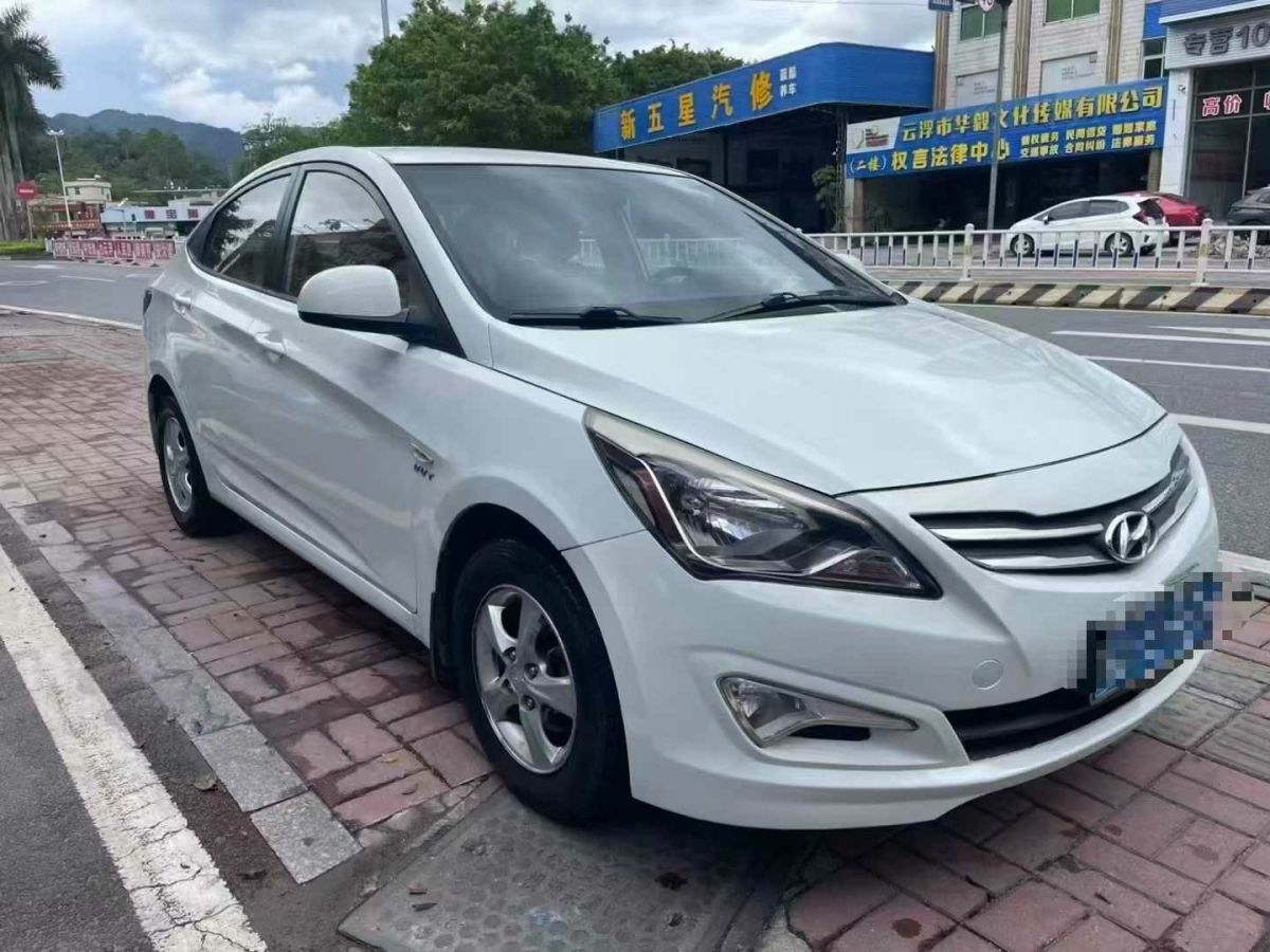 現(xiàn)代 瑞納  2016款 1.4L 自動(dòng)時(shí)尚型GS圖片