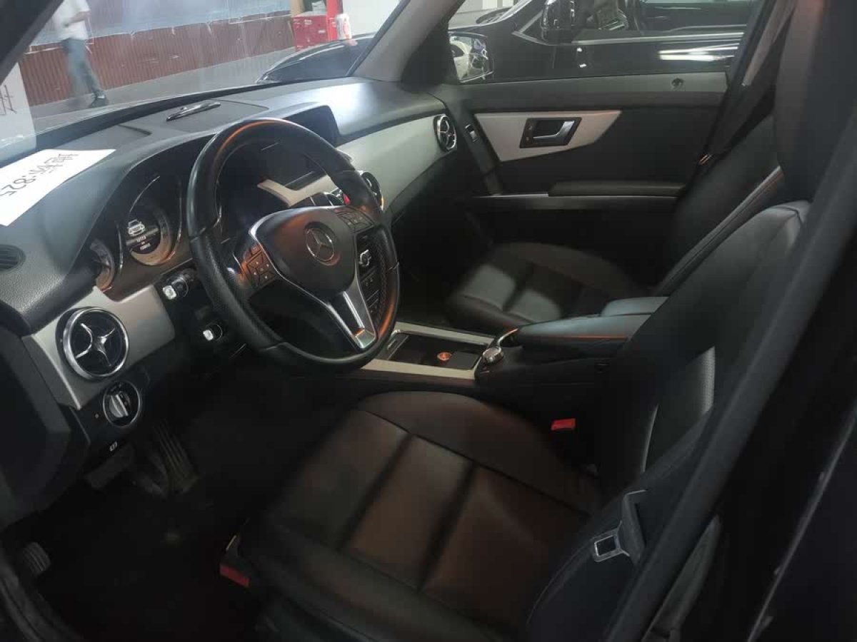 奔馳 奔馳GLK級  2013款 改款 GLK 300 4MATIC 時尚型圖片