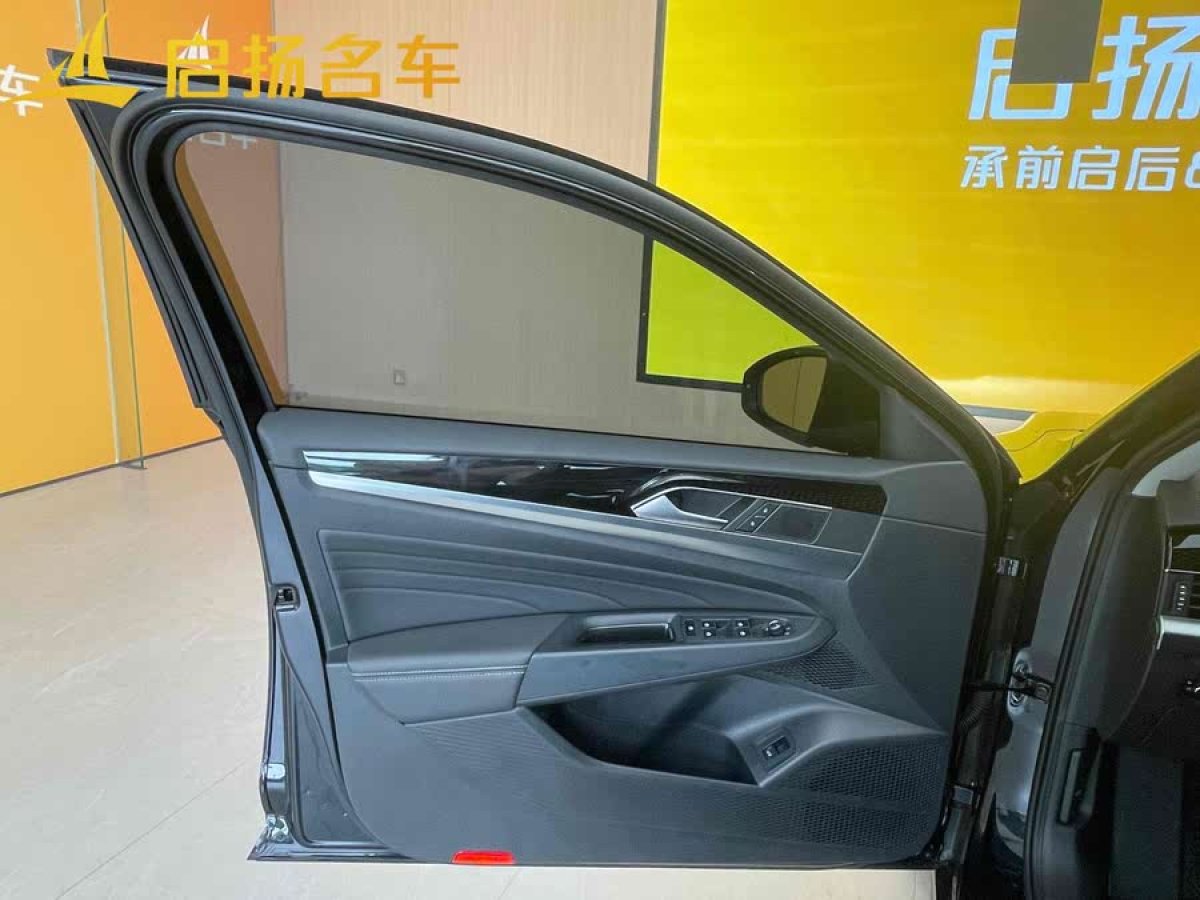 大眾 帕薩特  2023款 改款 330TSI 星空精英版圖片