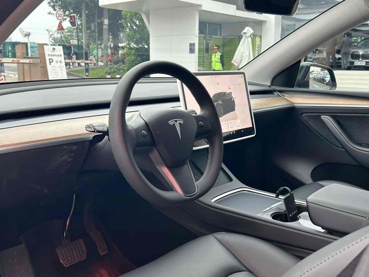 特斯拉 Model Y  2022款 后輪驅動版圖片