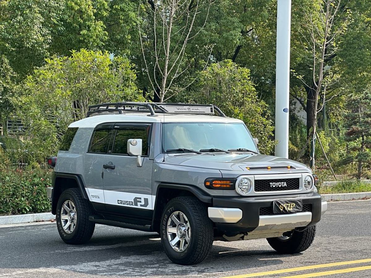 2018年5月豐田 FJ 酷路澤  2013款 4.0L