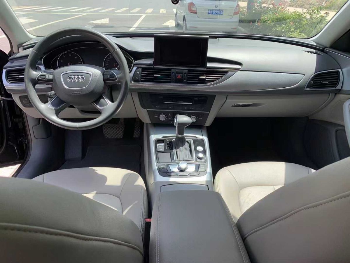 奧迪 奧迪A6L  2014款 A6L 2.8FSI 35FSI 豪華型圖片