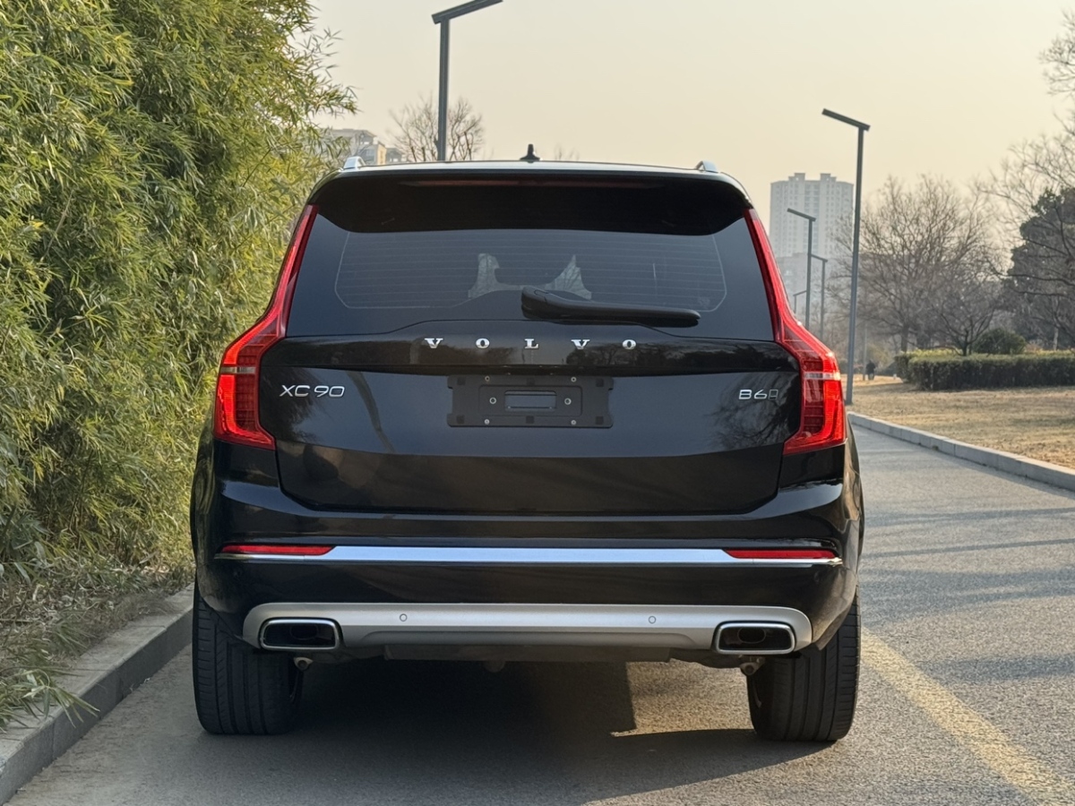 沃爾沃 XC90  2021款 B6 智逸豪華版 7座圖片