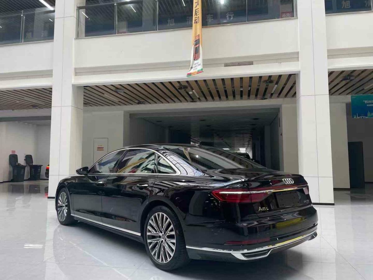 奧迪 奧迪S8  2020款 S8L 4.0TFSI quattro圖片