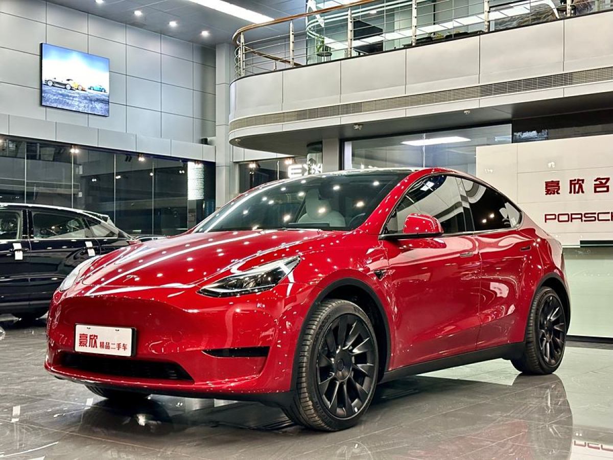 特斯拉 Model 3  2023款 煥新版 后輪驅(qū)動圖片