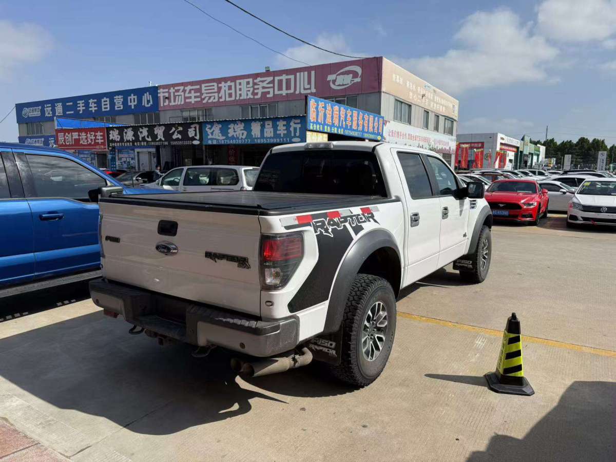 2014年3月福特 F-150  2014款 6.2L 墨西哥豪華版