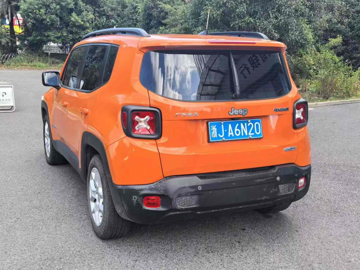 Jeep 自由俠  2016款 1.4T 自動(dòng)高能版圖片