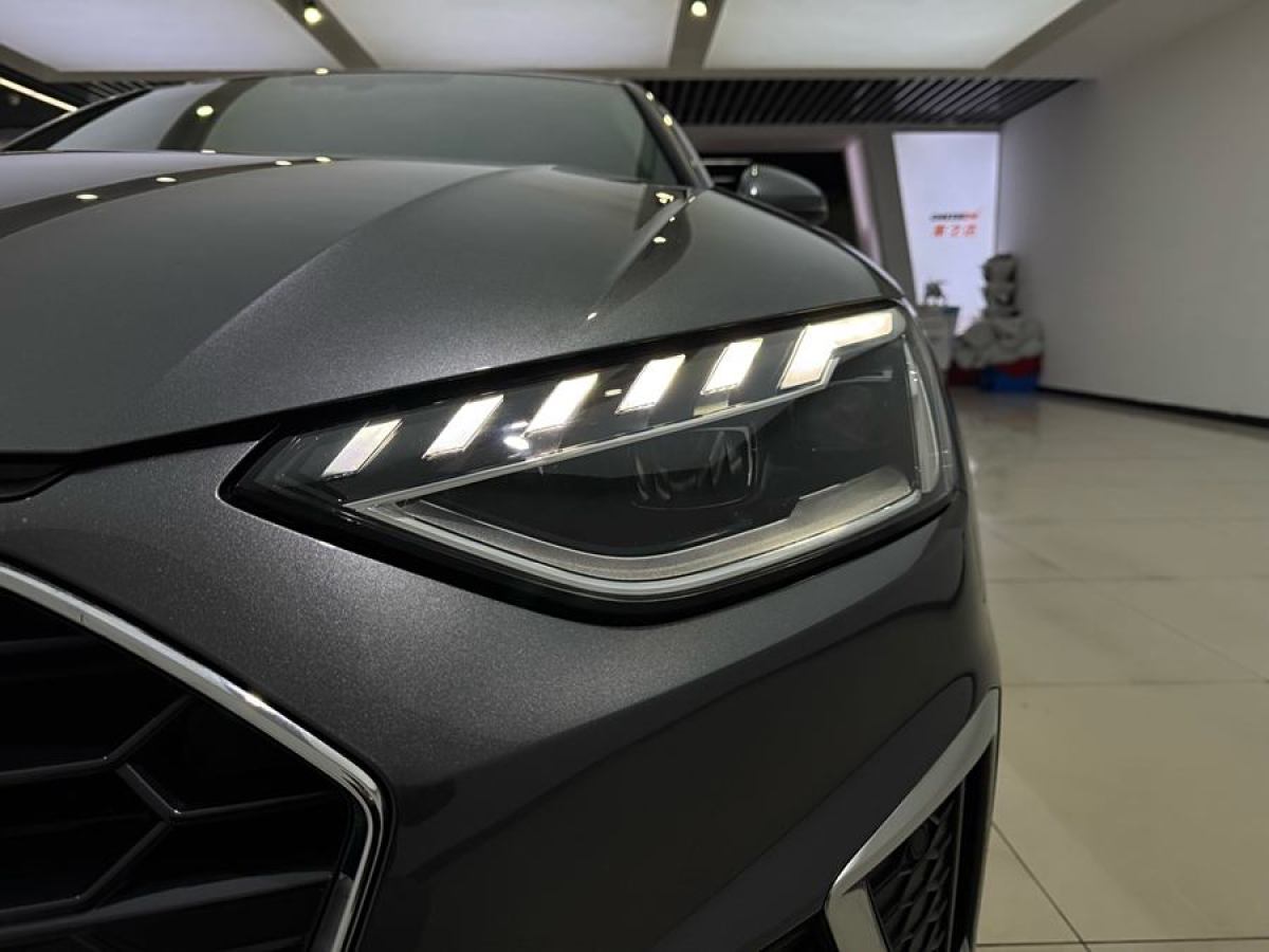 奧迪 奧迪A4L  2022款 40 TFSI 時尚動感型圖片