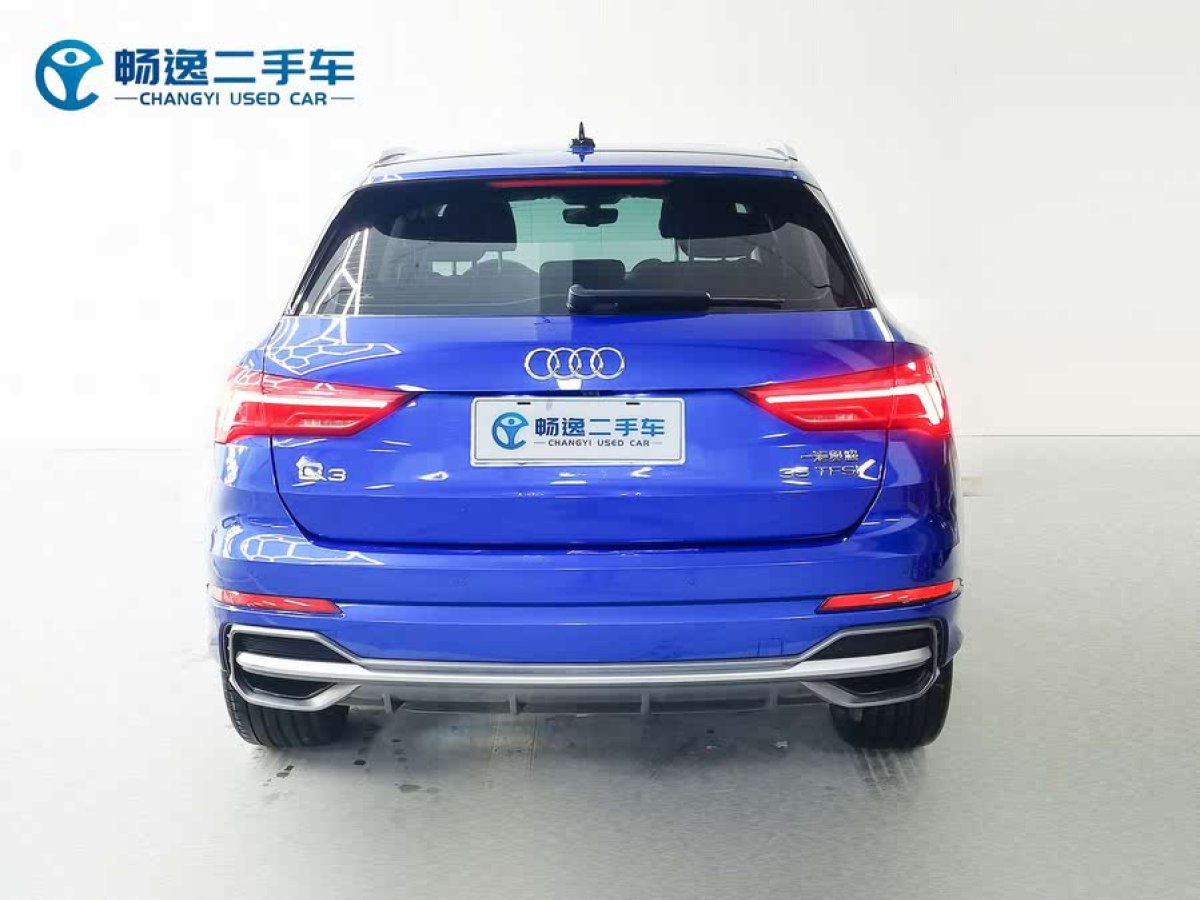 奧迪 奧迪Q3  2021款 35 TFSI 時(shí)尚動(dòng)感型圖片