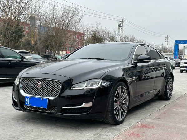 捷豹 XJ  2016款 XJL 3.0 SC 两驱典雅商务版