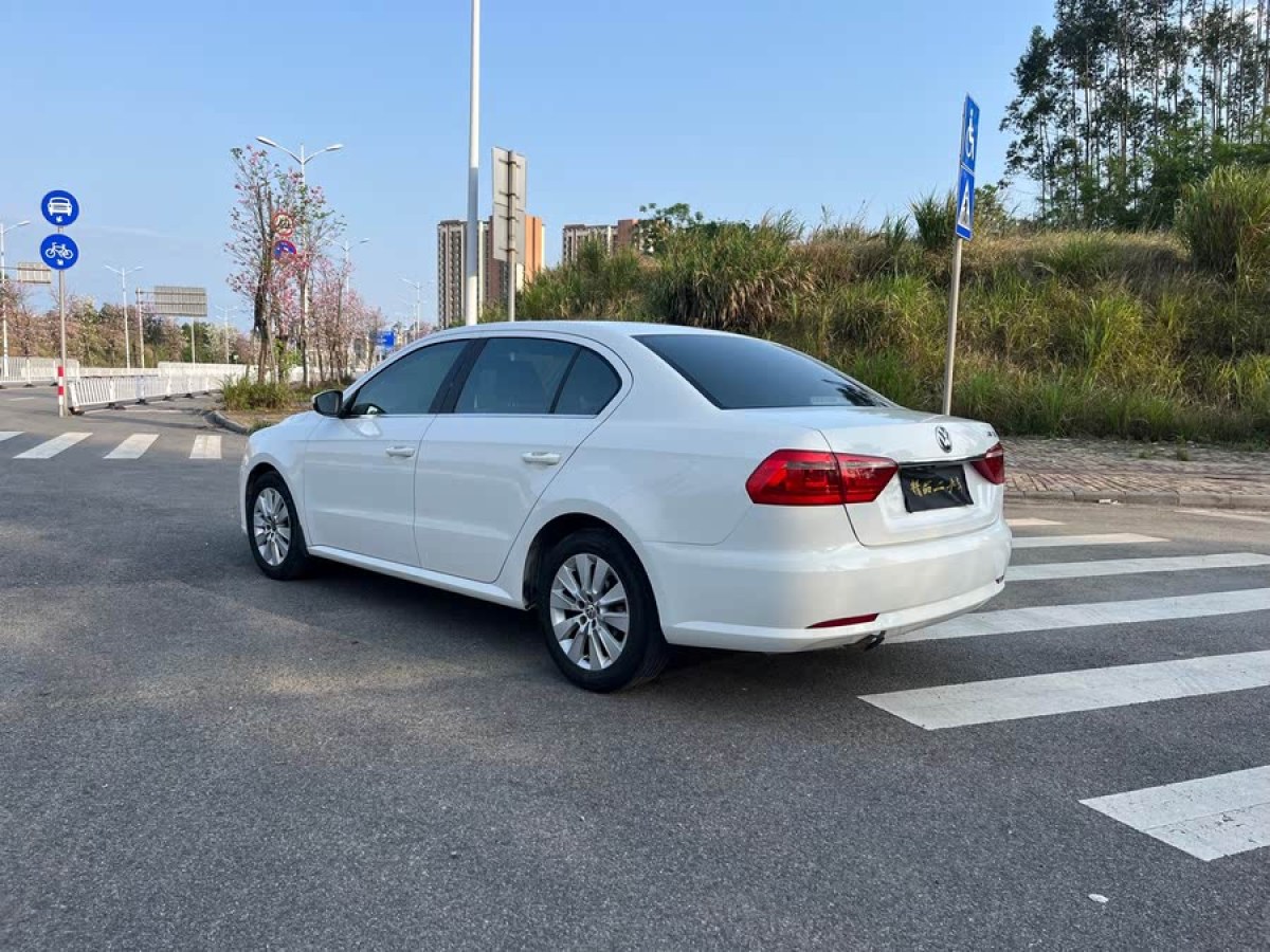 大眾 朗逸  2013款 改款 1.6L 自動豪華版圖片