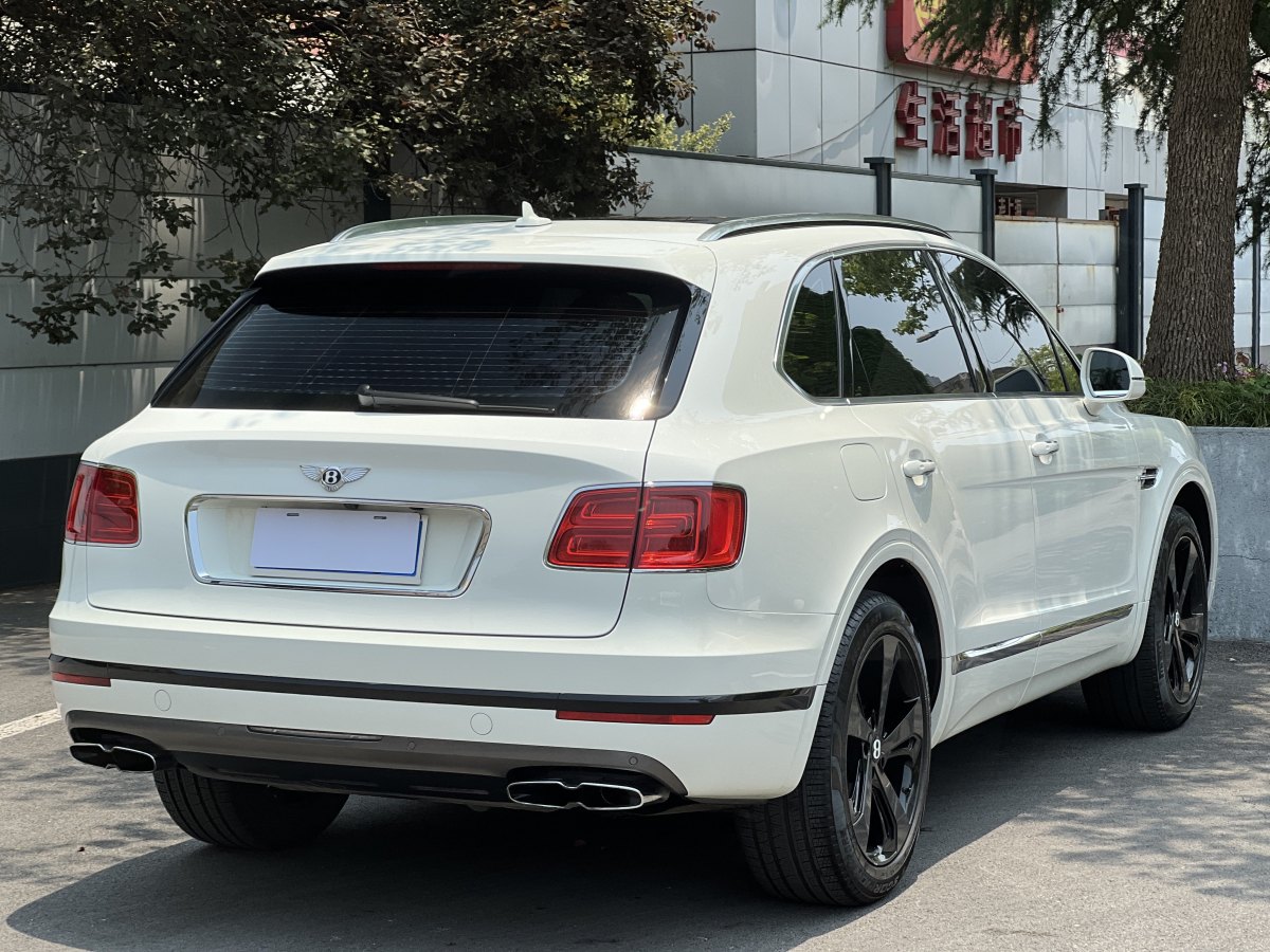 賓利 添越  2018款 4.0T V8圖片