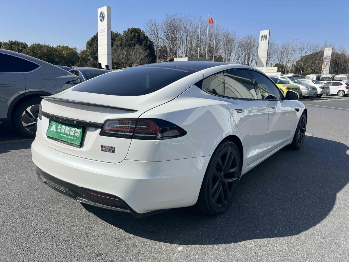 特斯拉 Model S  2023款 三電機(jī)全輪驅(qū)動(dòng) Plaid版圖片