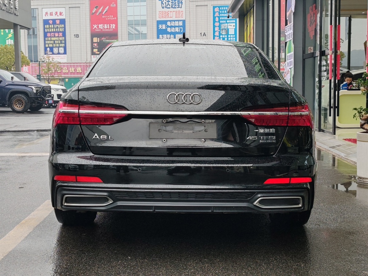 奧迪 奧迪A6L  2021款 45 TFSI quattro 臻選動感型圖片