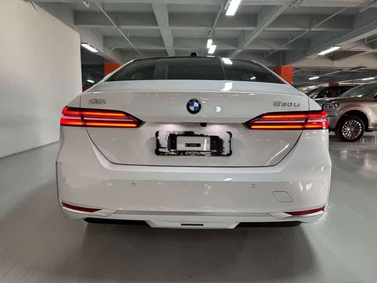 寶馬 寶馬5系  2024款 530Li xDrive 豪華套裝圖片