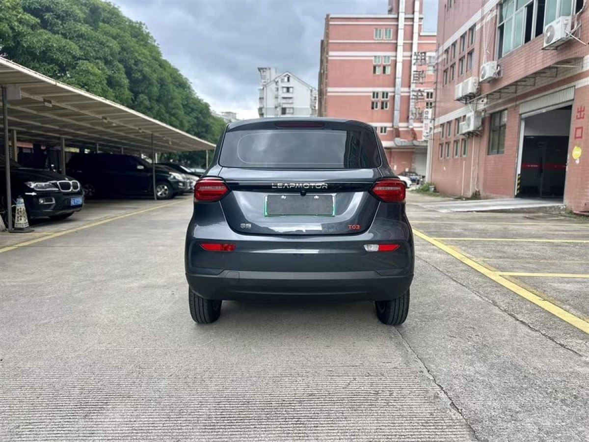 零跑 零跑T03  2023款 403智享版圖片