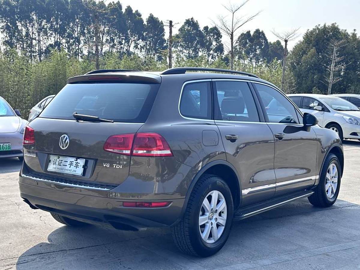 大眾 途銳  2011款 3.0TDI 柴油標配型圖片