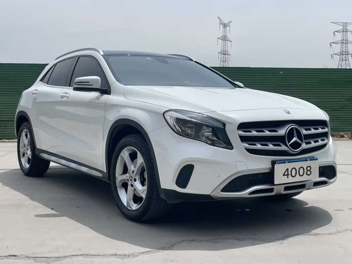 奔馳 奔馳GLA  2019款 GLA 200 動(dòng)感型圖片