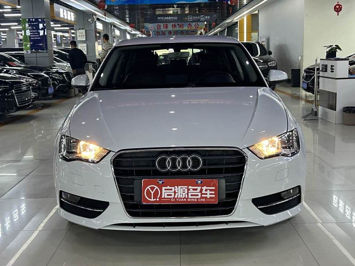 奧迪 奧迪A3  2016款 Sportback 35 TFSI 進(jìn)取型圖片