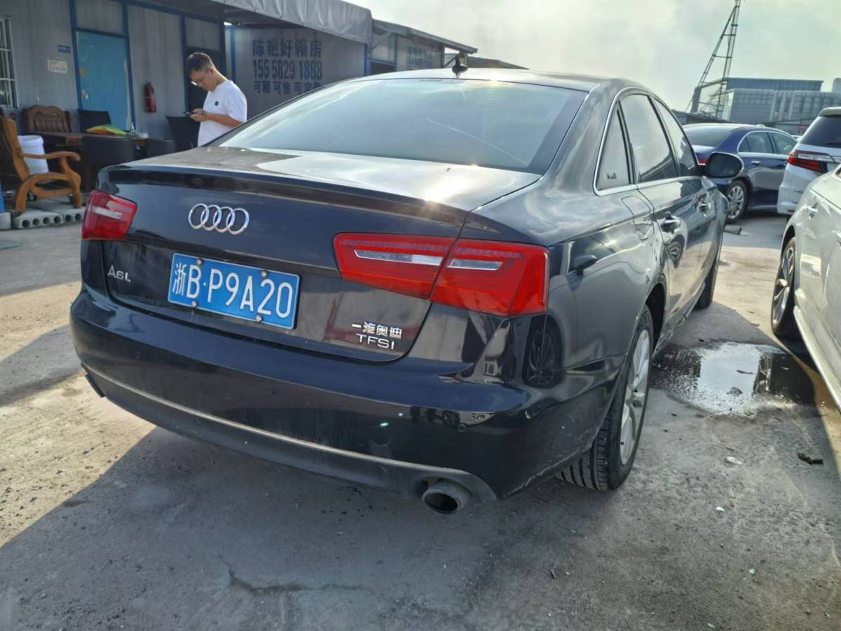 奧迪 奧迪A6L  2014款 TFSI 標(biāo)準(zhǔn)型圖片