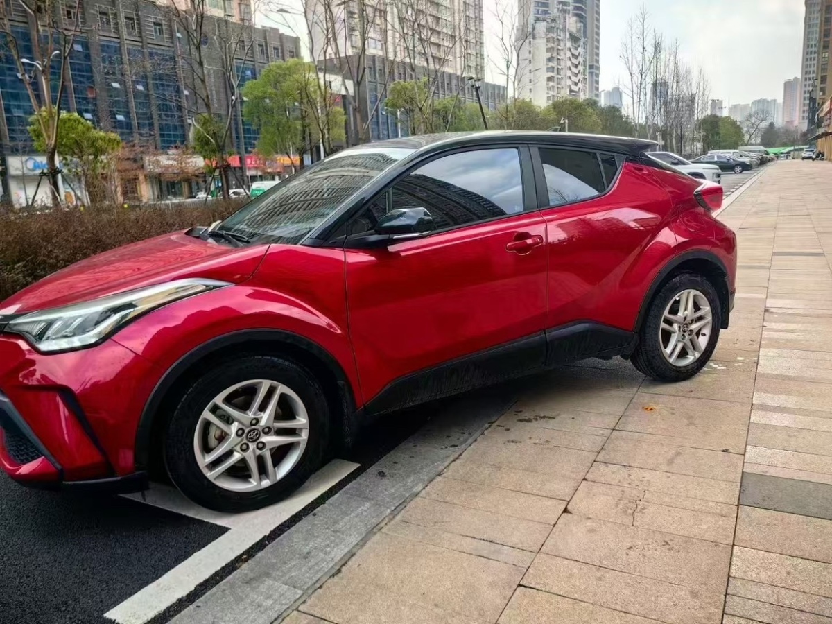 豐田 C-HR  2021款 2.0L 舒適版圖片