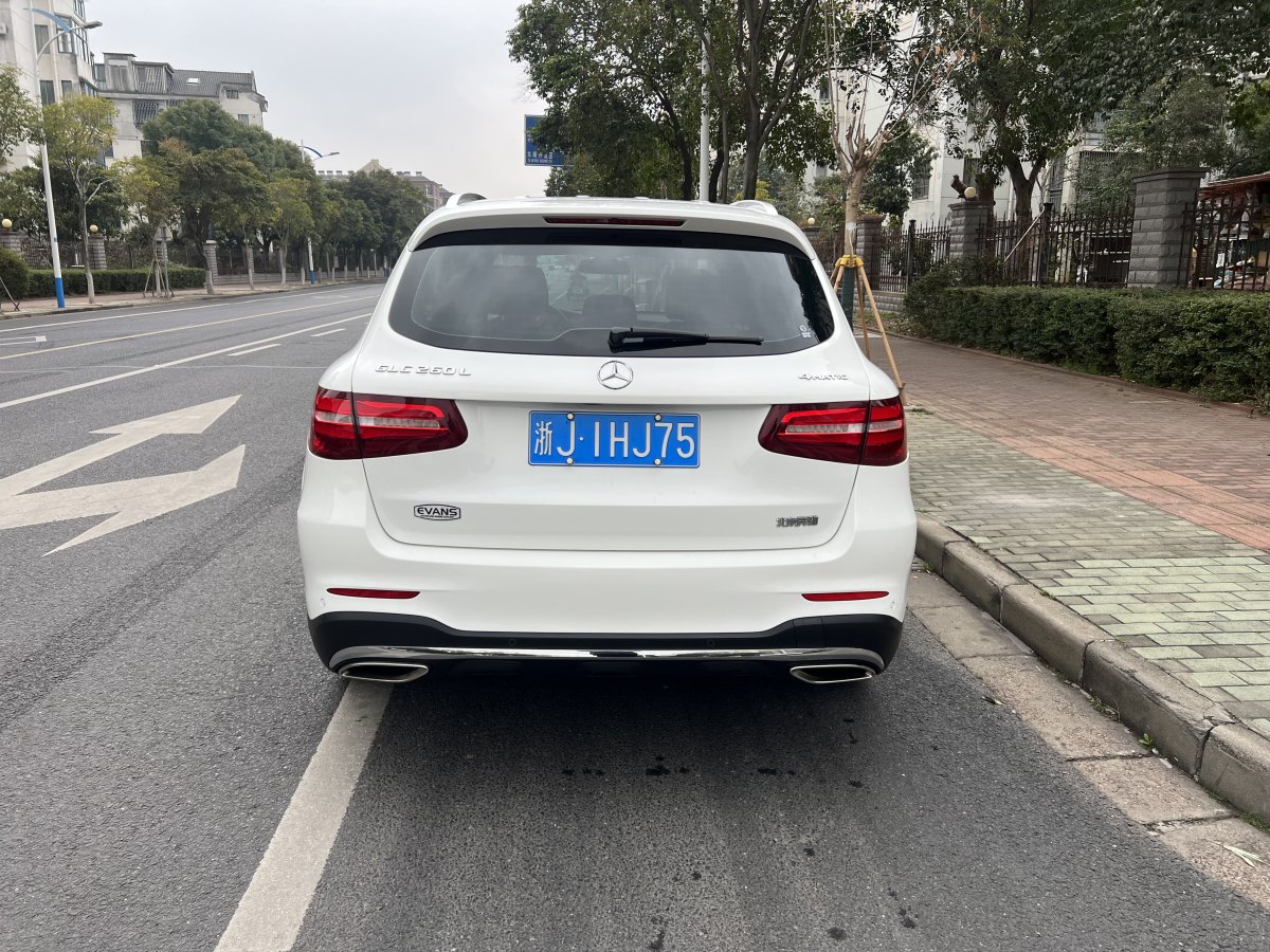 奔馳 奔馳GLC  2019款 GLC 260 4MATIC 動(dòng)感型圖片