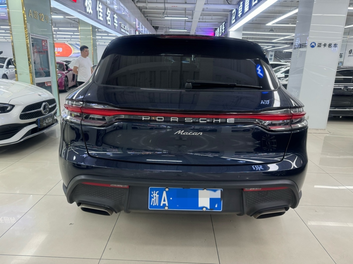 2023年2月保時(shí)捷 Macan  2022款 Macan 2.0T