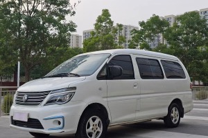 菱智 東風風行 M3 1.6L 7座舒適型