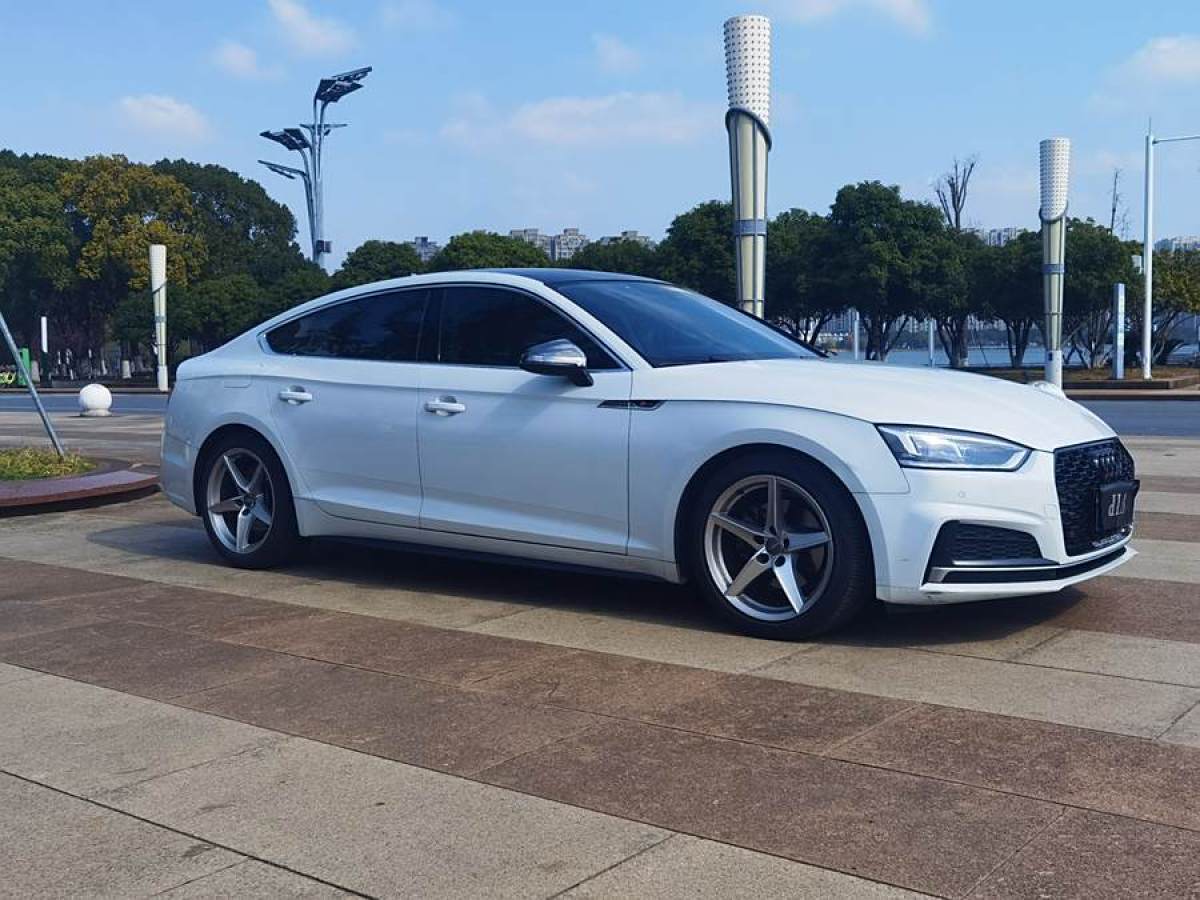 奧迪 奧迪A5  2017款 Sportback 40 TFSI 時尚型圖片