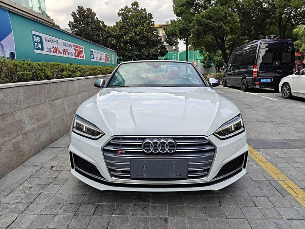 奧迪 奧迪S5  2017款 S5 3.0T Cabriolet圖片