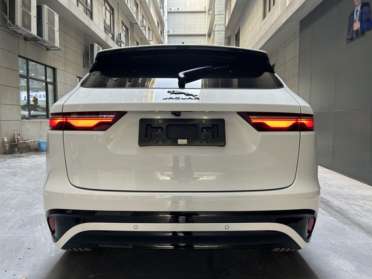 捷豹 F-PACE  2024款 P250 R-Dynamic SE圖片