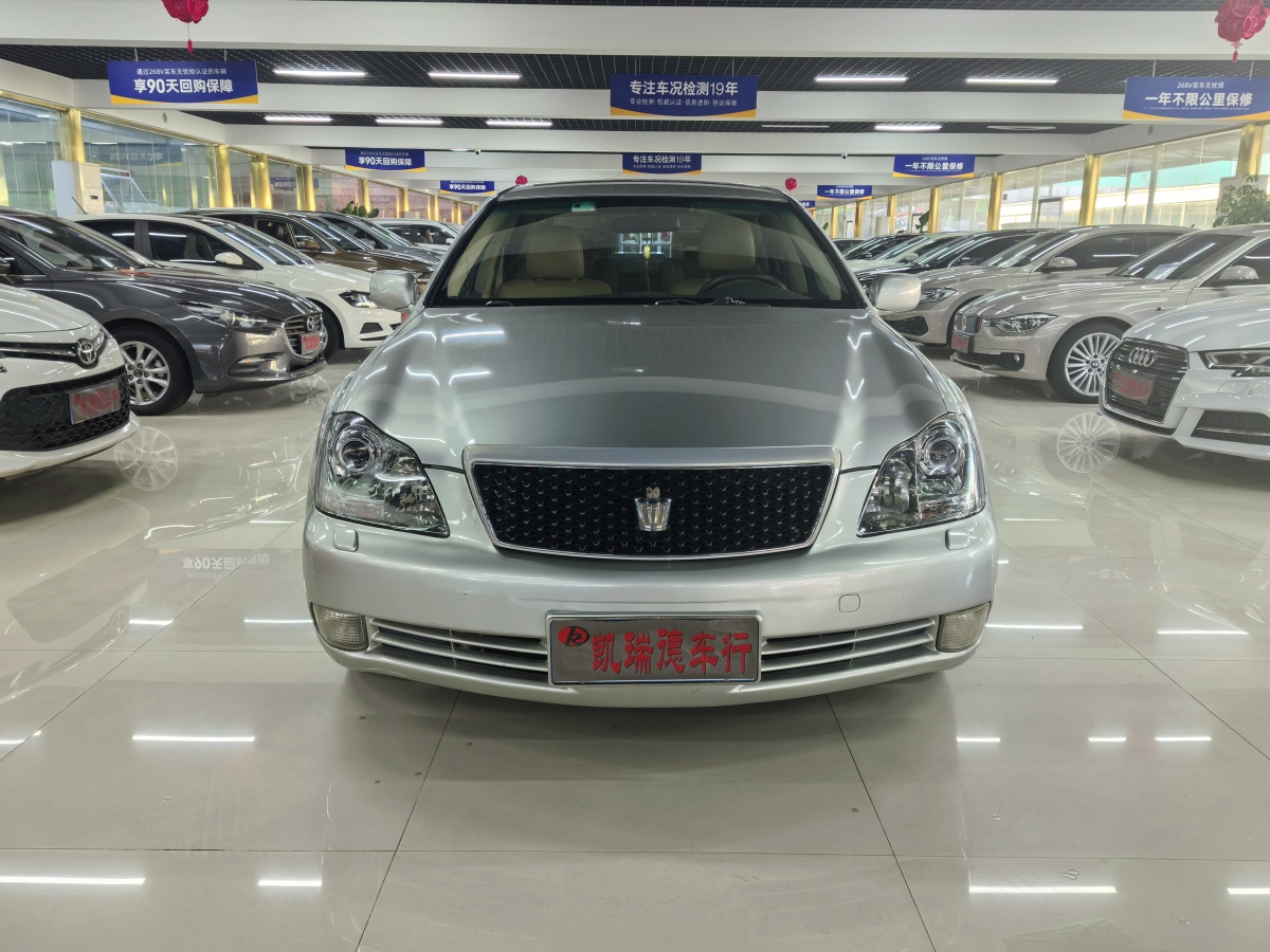 豐田 皇冠  2005款 3.0L Royal E圖片