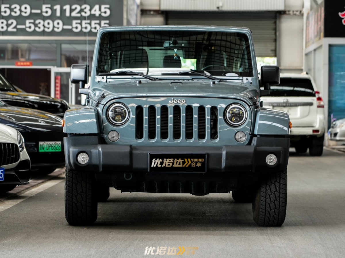 Jeep 牧馬人  2013款 3.6L Sahara 四門版圖片