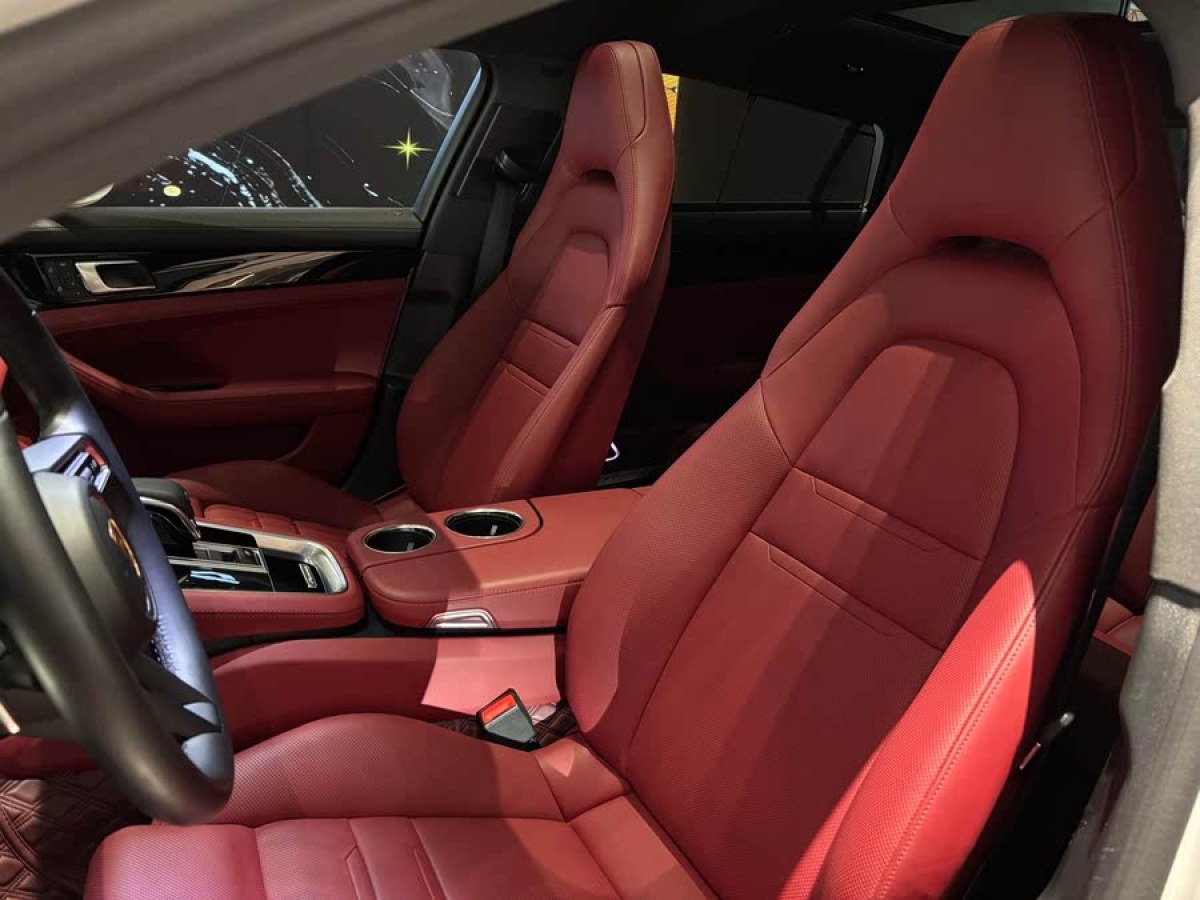 保時(shí)捷 Panamera  2023款 Panamera 行政加長(zhǎng)版 2.9T圖片