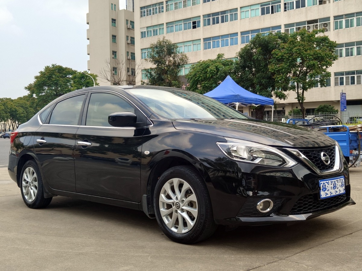 日產(chǎn) 軒逸  2021款 1.6L XL CVT暗夜版圖片