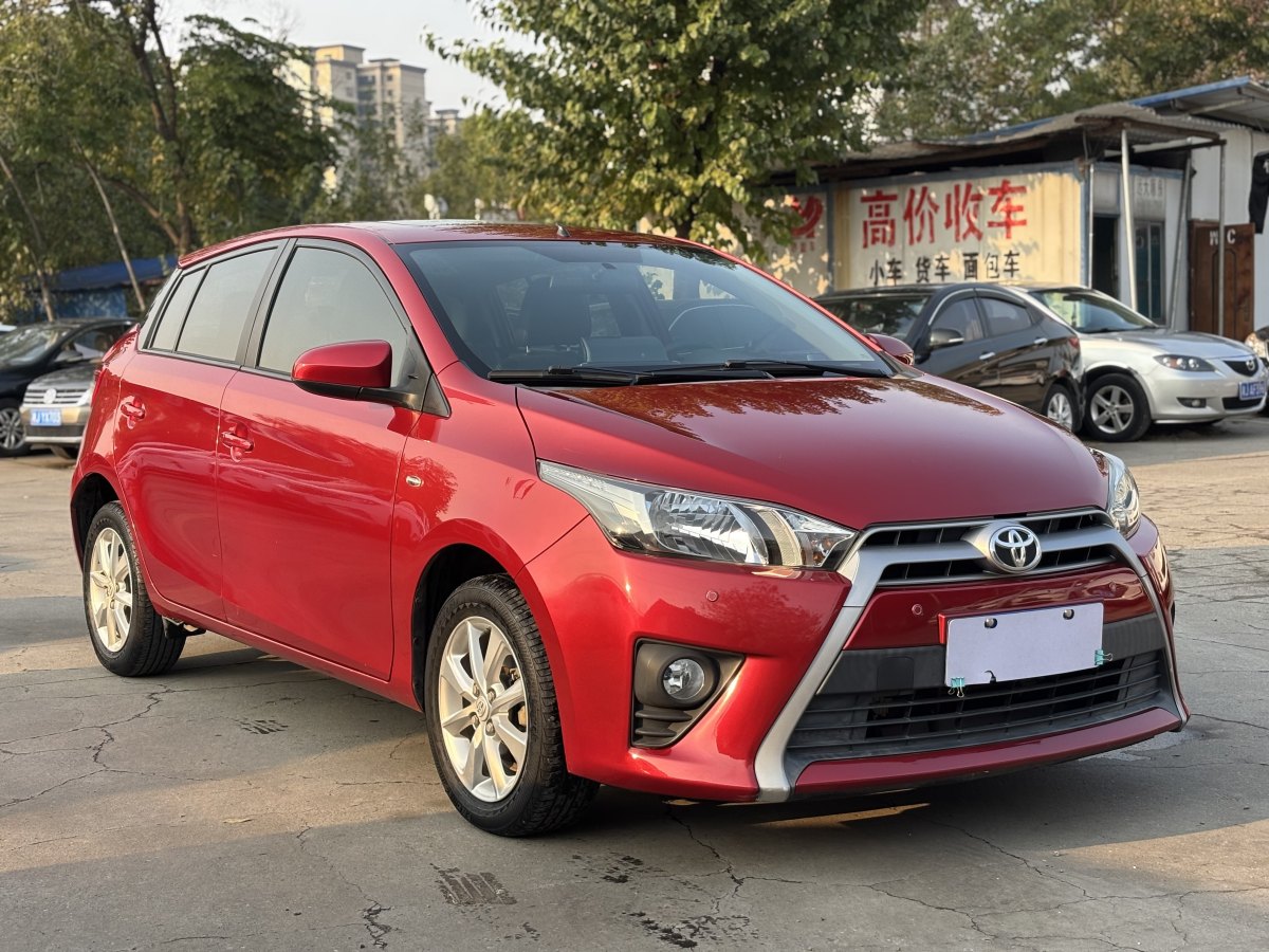 豐田 YARiS L 致炫  2015款 1.5G 自動(dòng)炫動(dòng)天窗特別版圖片