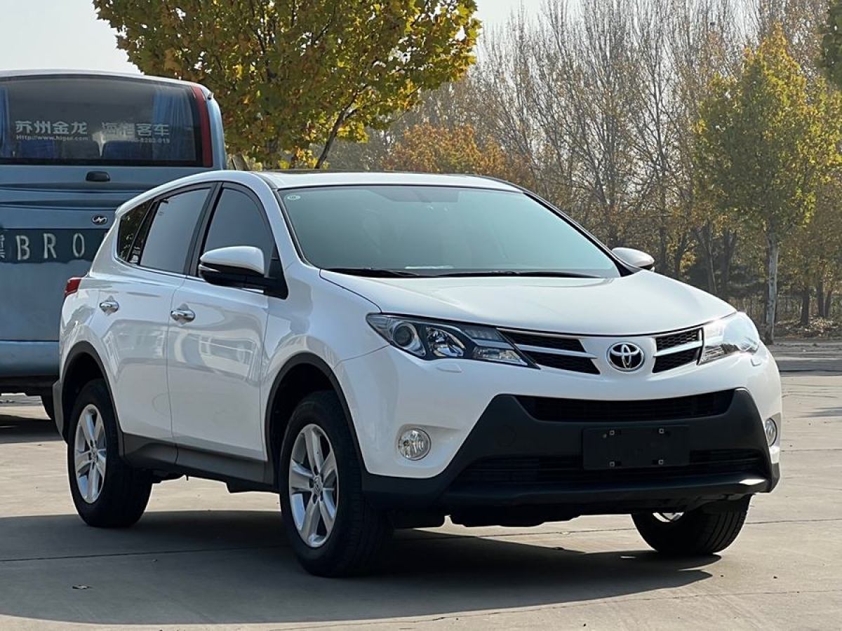 豐田 RAV4榮放  2013款 2.5L 自動四驅(qū)精英版圖片